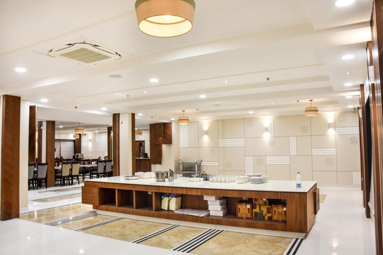 Hotel Platinum Shravasti Katra  Exterior foto