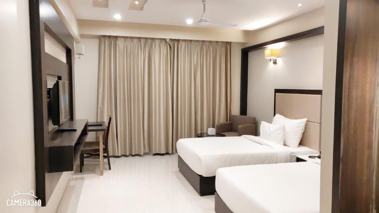 Hotel Platinum Shravasti Katra  Exterior foto